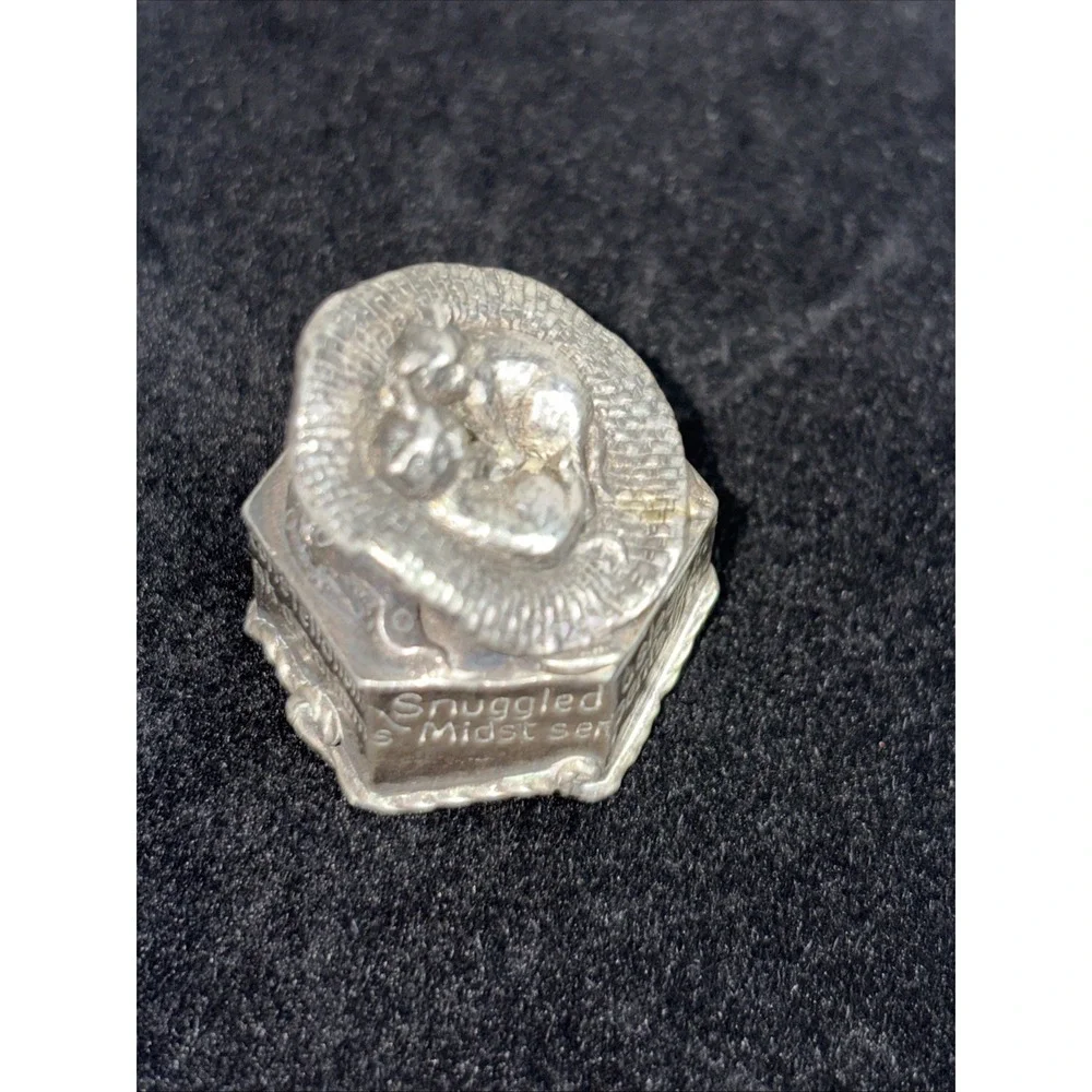 Vintage Silver Scenes Minature Sleeping Cats Box Dated 1996 Pewter Wales
